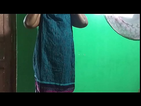 ❤️ Mamma izmanto Maize. Seks video pie mums ❌️